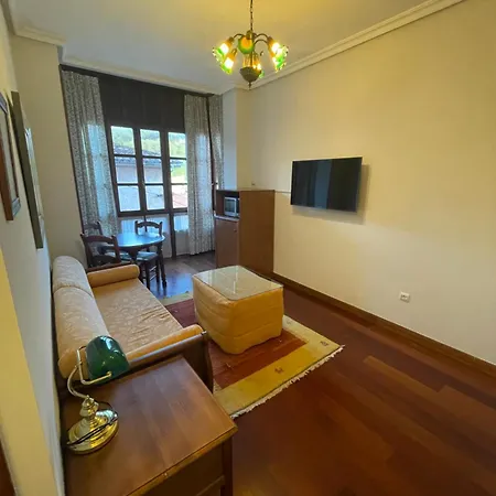 La Casona De Molleda