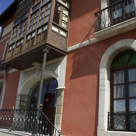 La Casona De Molleda