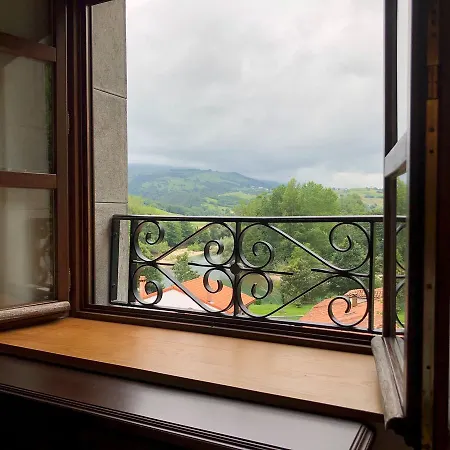 La Casona De Molleda Hotel