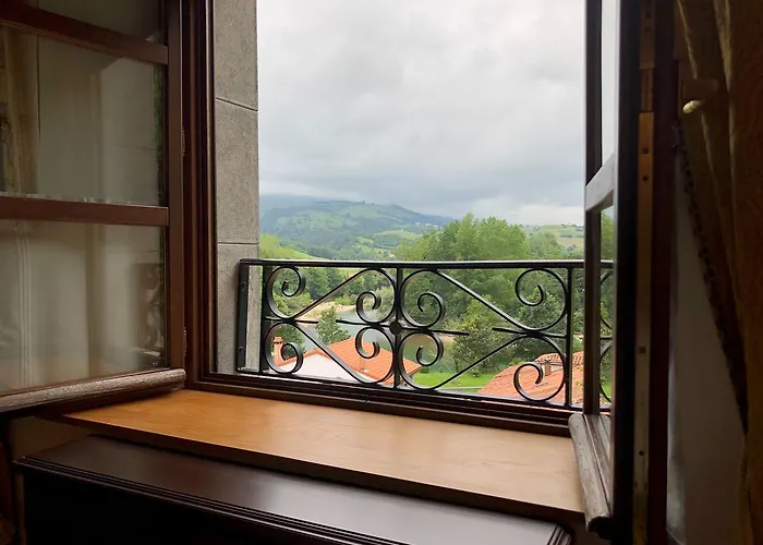 La Casona De Molleda Hotel